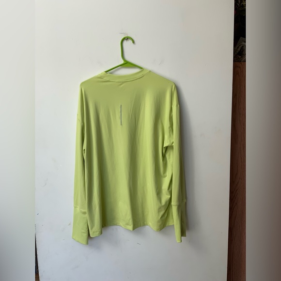 Nike Running Shirt (Lime) - Picture 4 of 4